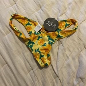 Moana Bikini Sunflower Scrunch Bottoms